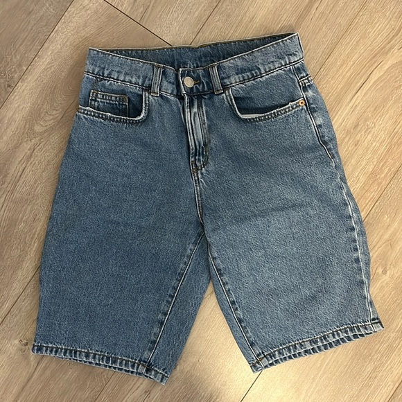 Zara Denim Jorts - Picture 1 of 3